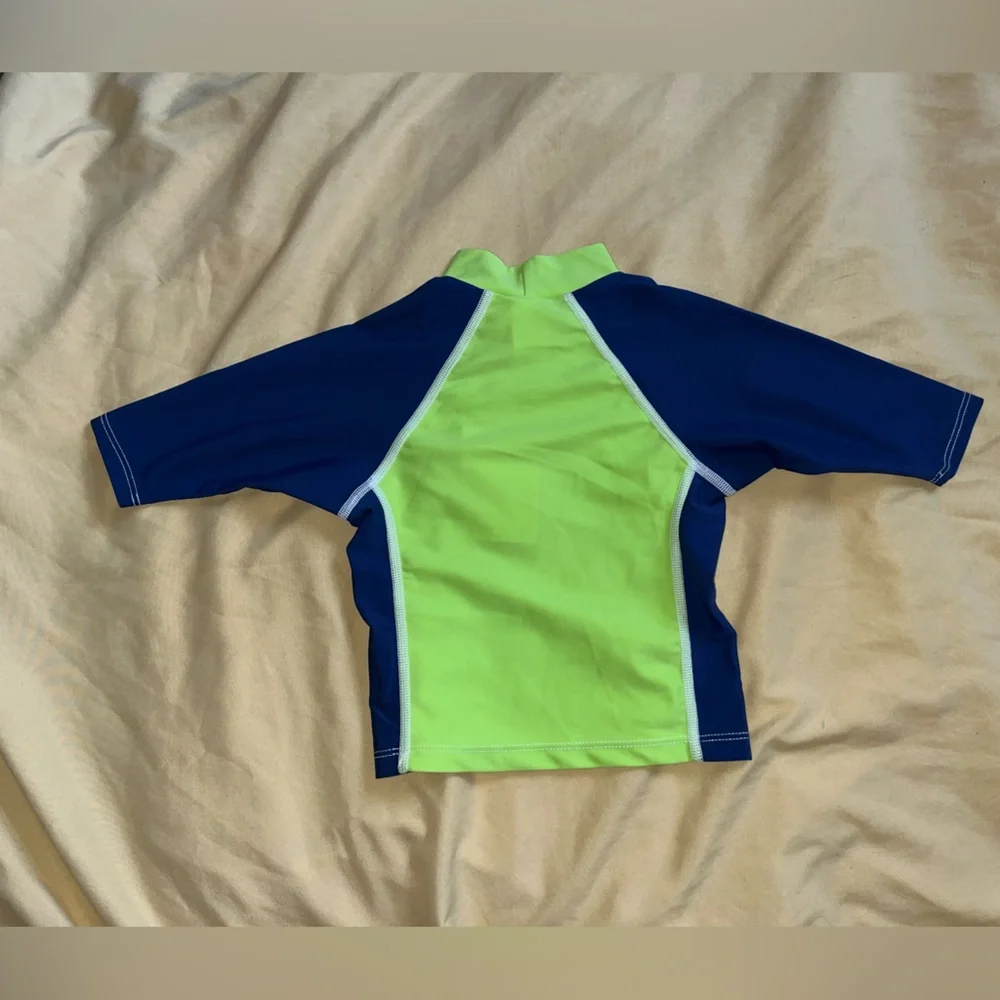 Lots of 2 Flap Happy Kids UV 50 Graphic Rash Guard Swim Top Size 2